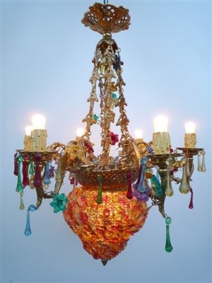 Lustre Trianon colorato. Altezza 70 cm. Bronzo e vetro fiori - Lampadari