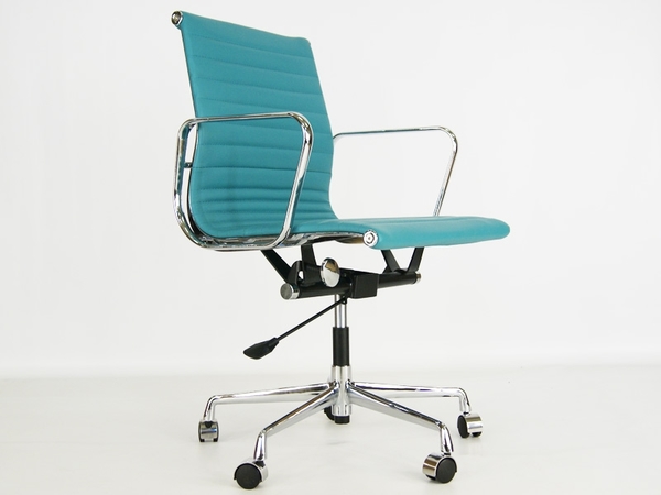 Sedia Eames Alu EA117 - Blu