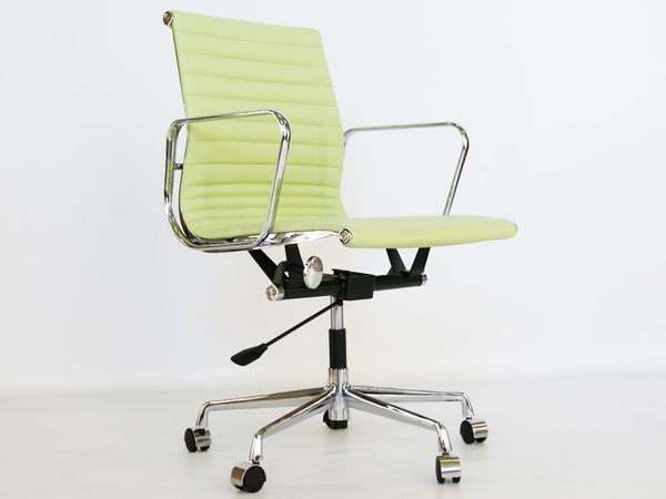 Sedia Eames Alu EA117 - Verde limone